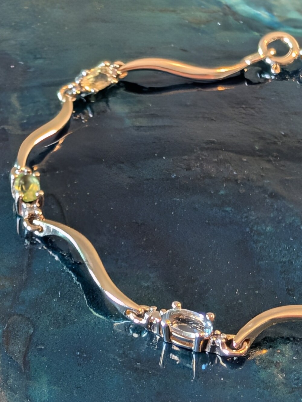 Delicate Multi-Gemstone Gold Plated Sterling Silver Bracelet Topaz Garnet 7.5" - Picture 2 of 16